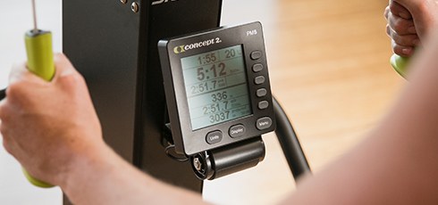Concept2 SkiErg PM5, nástěnný model Výkonný monitor PM5 s funkcí Bluetooth